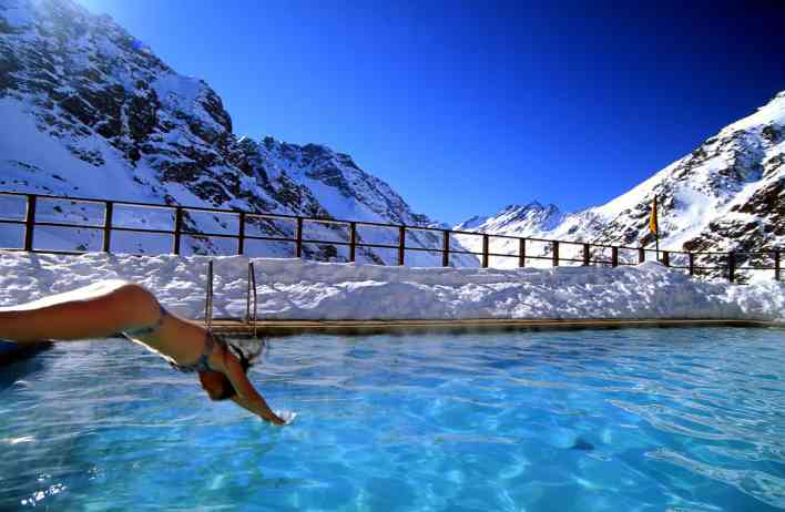 Heated Outdoor Swimming Pool